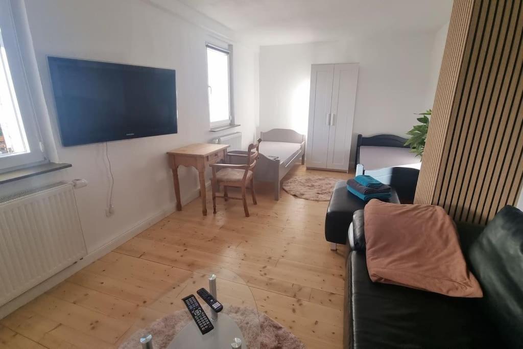 Appartamento Wohnen In Niederweimar Zwischen Marburg Und Giessen Esterno foto