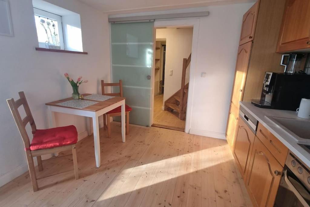 Appartamento Wohnen In Niederweimar Zwischen Marburg Und Giessen Esterno foto
